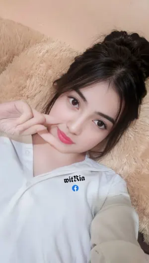 Cute & Sexy young foreign  escort girl in Badaun