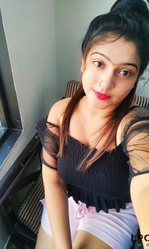 A passionate lover who will treat you to an exciting date.