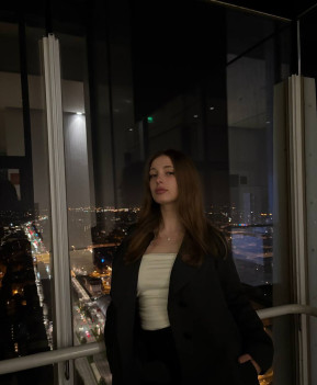 Russian Model Escort Girl in  Aerocity