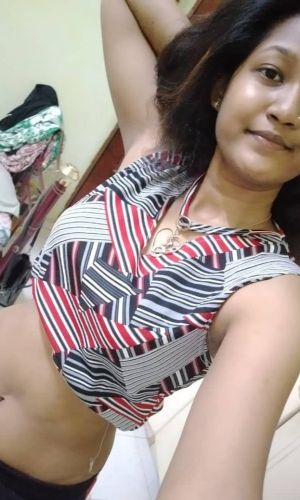 Ultra sweet brunette lover for nice fun.