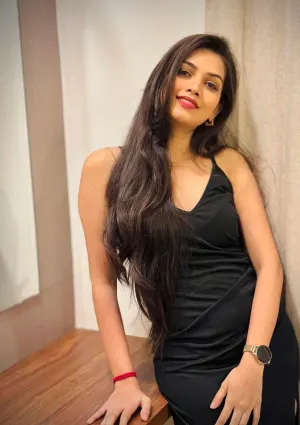 A classy escort looking to meet genuine high paying clients.