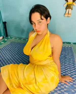 Spend delicious moments with a kirky escorrt girl in Green Park