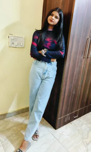 Hot, sexy, and vibrant independent massage escort girl in Almora