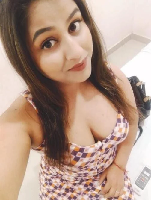 Udhampur high profile call girl available full cash payment geniune service hotel and home service